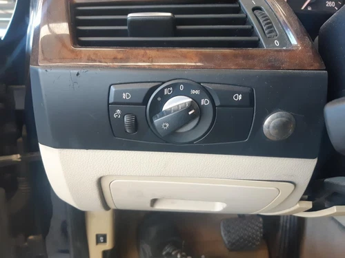 Ölkühler für BMW SERIE 5 BERLINA (E60) 520d 2008 4124765 - Zdjęcie 9 z 10