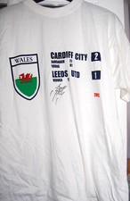 CARDIFF CITY 2-1 LEEDS UNITED FA CUP WIN SIGNED  TEE SHIRT BY SCORER SCOTT YOUNG