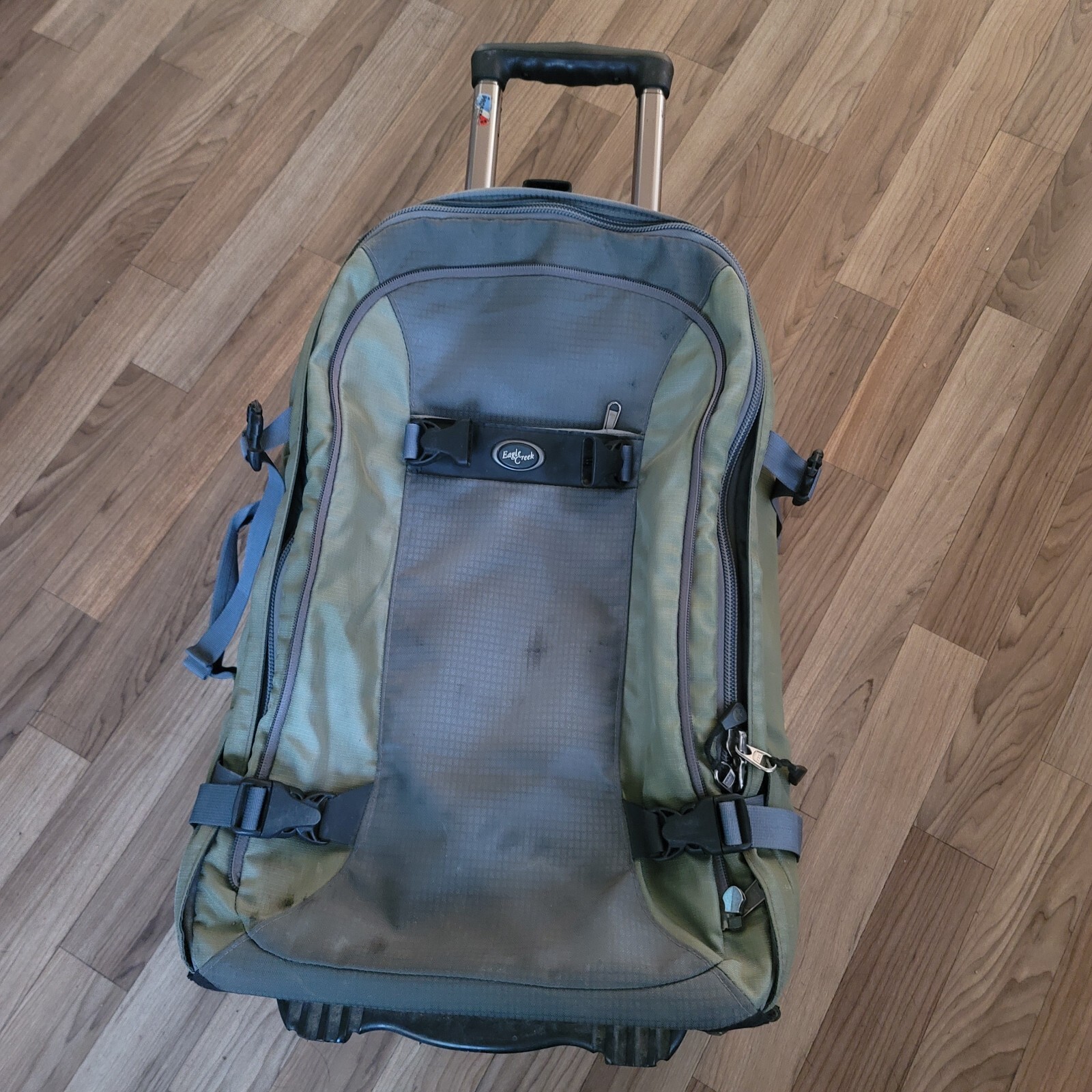 Eagle Creek Switchback Max 22 ES Wheeled Convertible Luggage Backpack