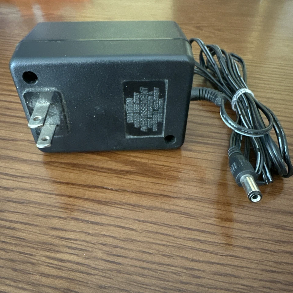 AC Adaptor Direct Plug-in Class 2 Power Units/input 120VAC /output 12VDC - Image 3 of 3