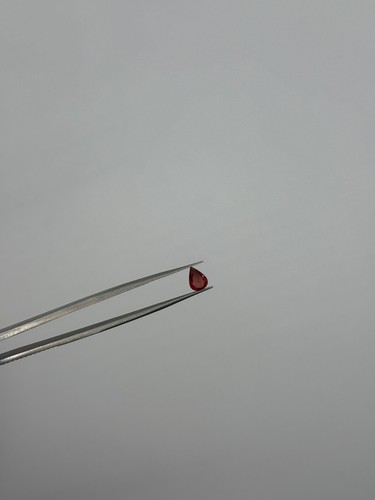 0.84ct Ceylon Fancy Red Sapphire Gemstone Pear Shape (7x5mm) - Picture 2 of 8