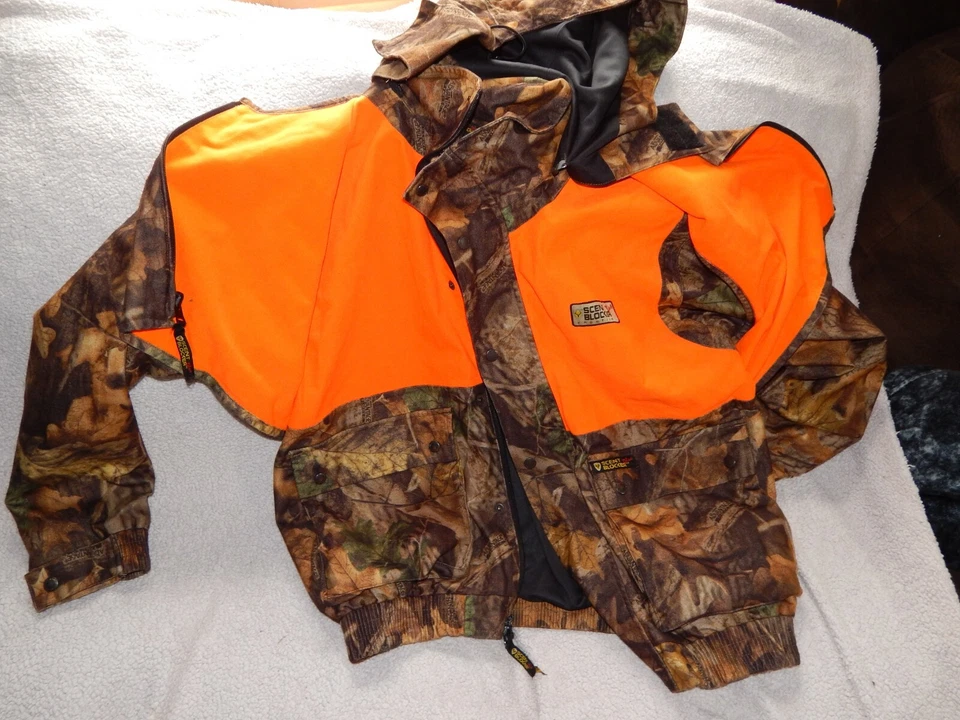 Scent Blocker Plus Frontier Jacket Hooded Hunting Camo Real Tree Safety Vest L - Image 4 of 4