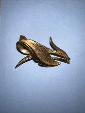 Vintage Rhinestone Leaf Hair Clip Gold Tone Metal Japan