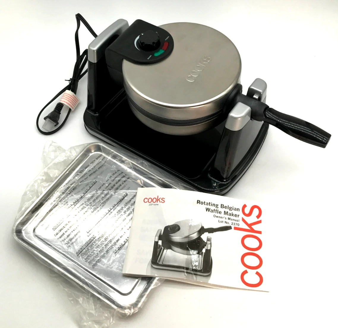 JCP Home Cooks Rotating Belgian Waffle Maker Lot No. 2370 - New but No Box
Opens in a new window or