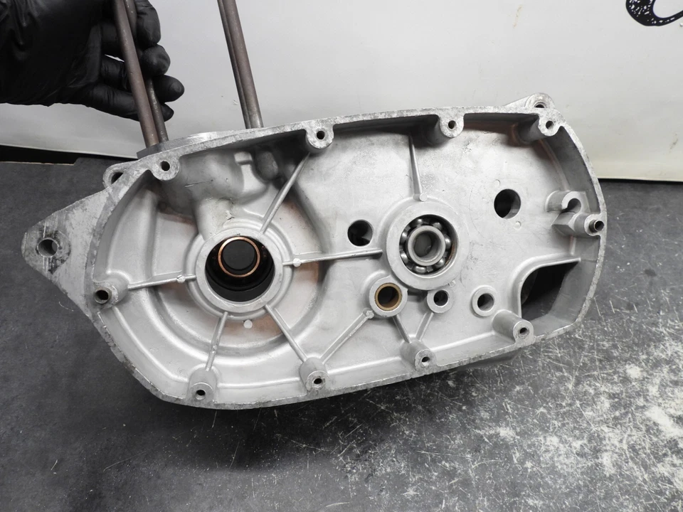 1965 Ossa 175 Sport Main Engine Cases   997 - Image 3 of 4
