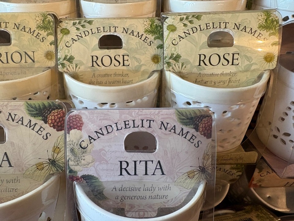 35 Candlelit Names Tea Light Holders with candle inc initials new