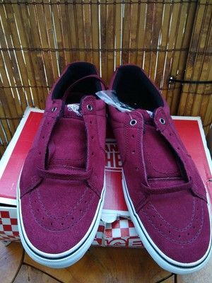vans signature shoes