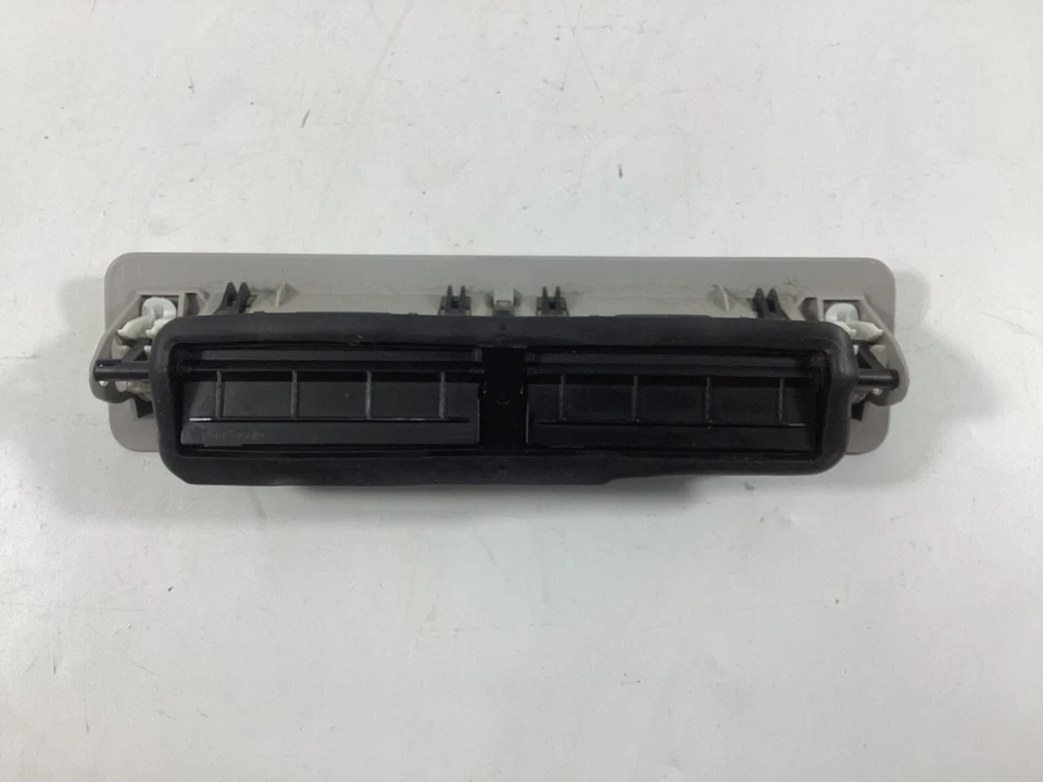 Parrilla de ventilación de aire acondicionado trasera Mercedes-Benz GL550 GL320 ML350 2008-2012 1648301754 FABRICANTE DE EQUIPOS ORIGINALES Foto 3 de 4