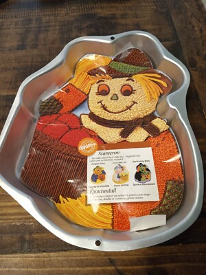 Wilton Scarecrow Cake Pan VTG 1998 2105-2001 Fall
