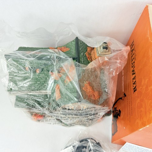 Dept 56 Halloween Screech Owl Farmhouse 808988 Snow Village Light Up New OBOX - Picture 14 of 18