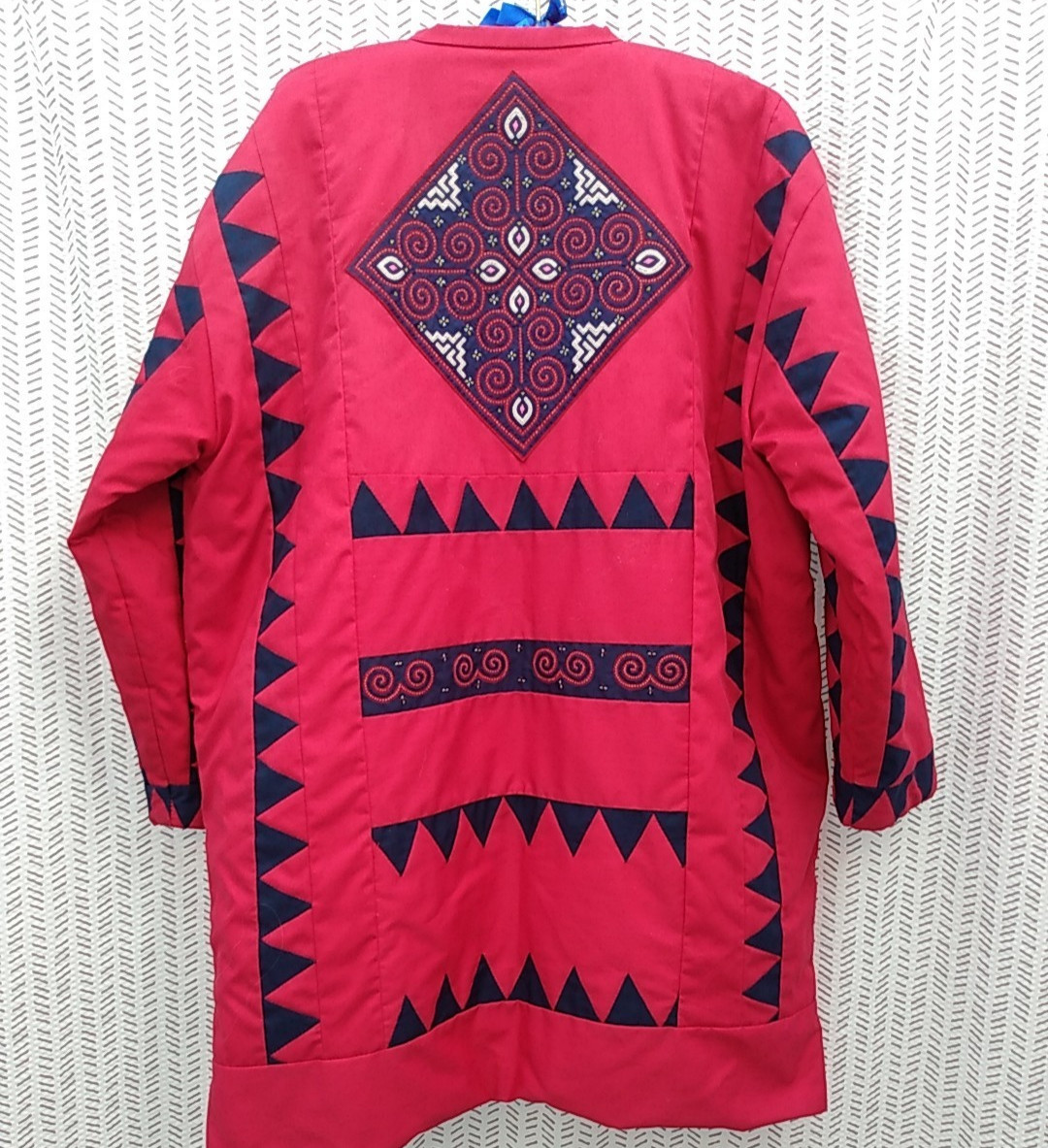 Handmade Patchwork Jacket with Mola Applique Size… - image 1