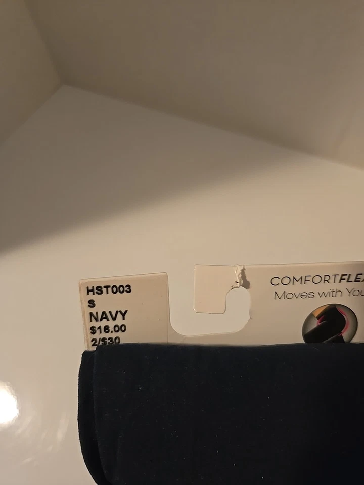 Medias Hanes Perfect Con ComfortFlex Opacas Cobertura Oscura Azul Marino Talla Pequeña S Foto 2 de 3