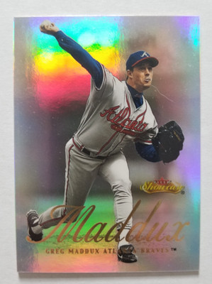 2000 Fleer Showcase Greg Maddux #58 Atlanta Braves