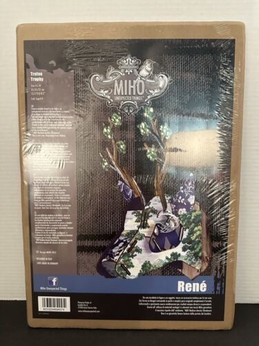 Miho Unerwartete Dinge "Rene" Trophäe Öko Hirschkopf Wohndeko VERSIEGELT