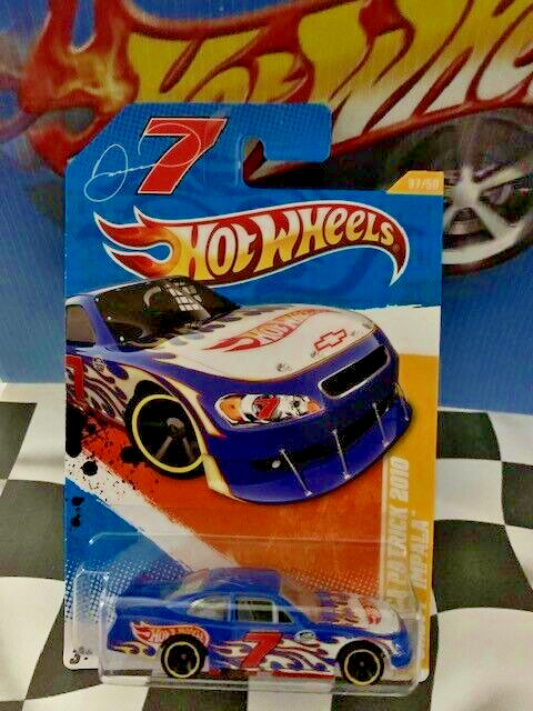 Hot Wheels 2011 New Models 37/50 037 Danica Patrick's 2010 Chevy Impala BLUE MC5
