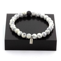 Armband Perlen Howlite Und Lava 8 Mm. Hergestellt In Frankreich.