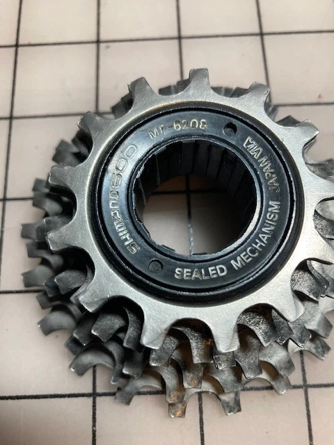 Roue Libre Shimano Dura-Ace 15-21dts 5 Vitesses – Filetage Français, état Nickel