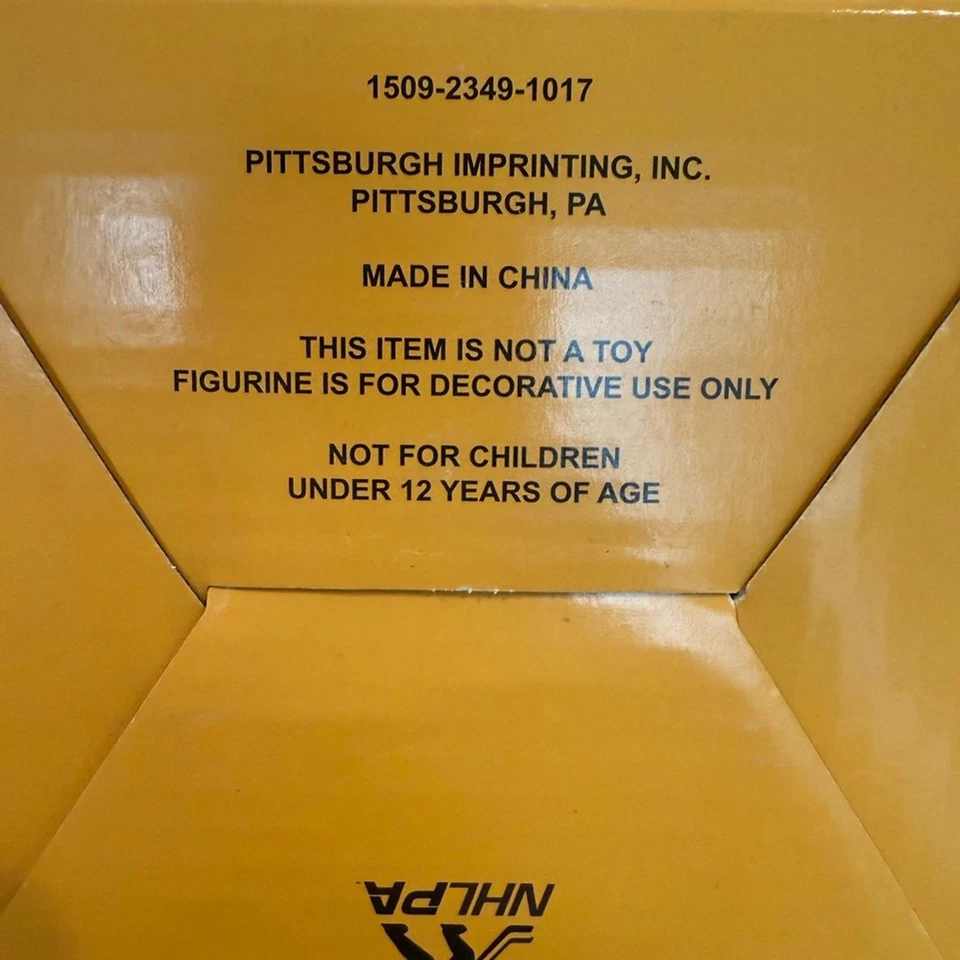 Marc-André Fleury Bobblehead - Black and Gold 2015 new in box - Image 4 of 4