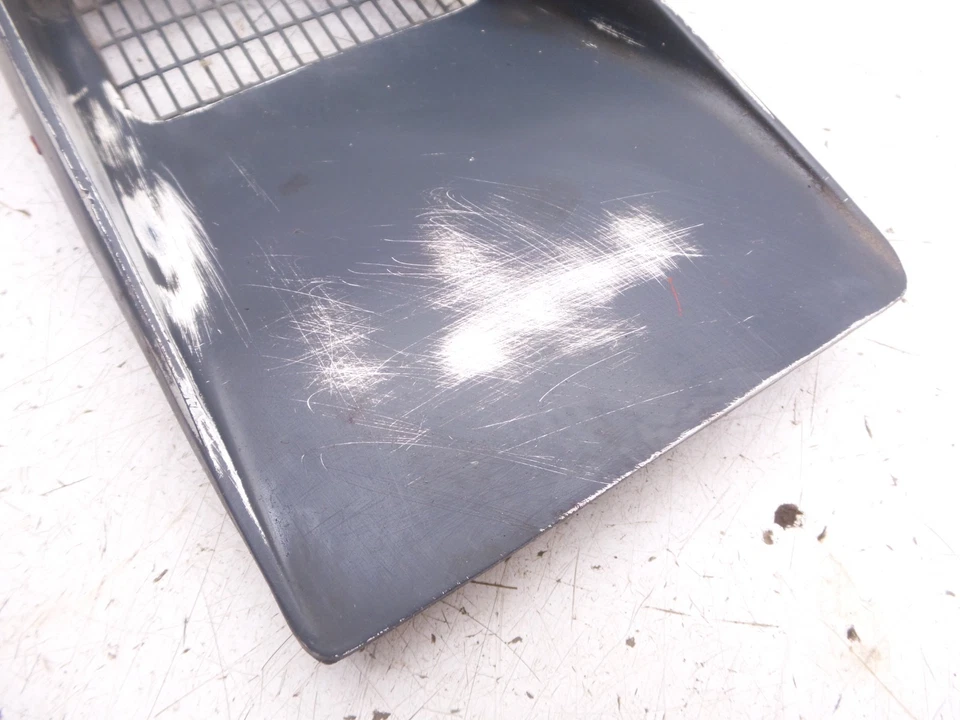 Par de persianas de guardabarros delanteras originales Firebird Trans Am 70-81 rejillas de ventilación GM Foto 3 de 4