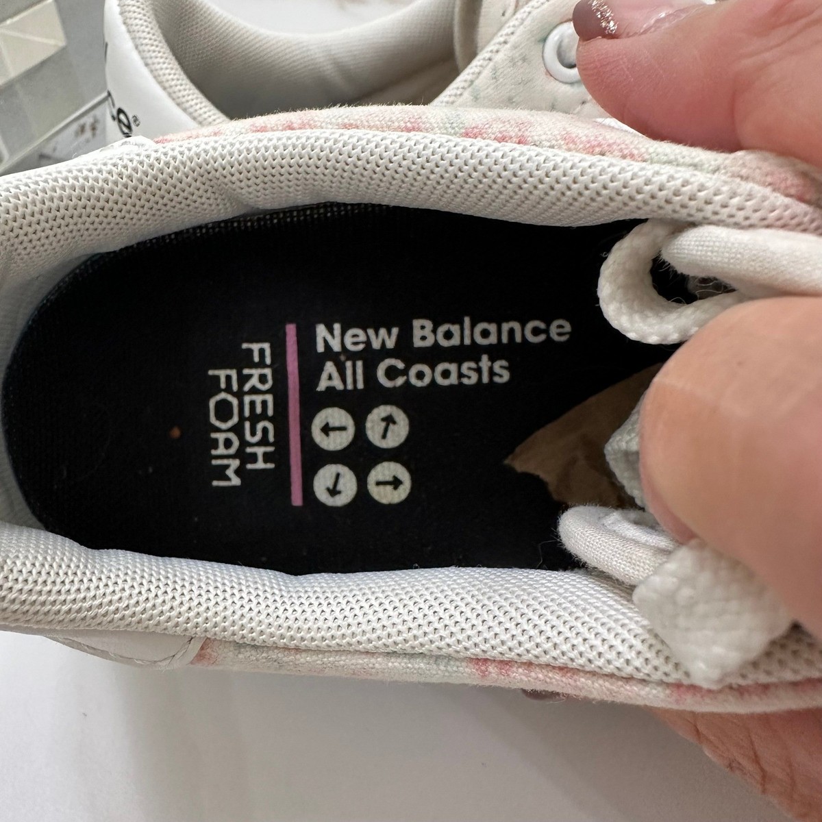 New balance All Coasts 210 Pink Floral Print Athletic 
