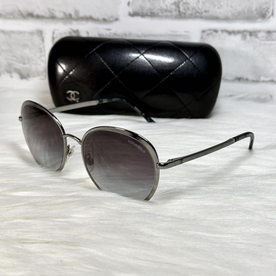 Chanel Oval Metal Sunglasses 4206 Silver with Coco Mark Japan
