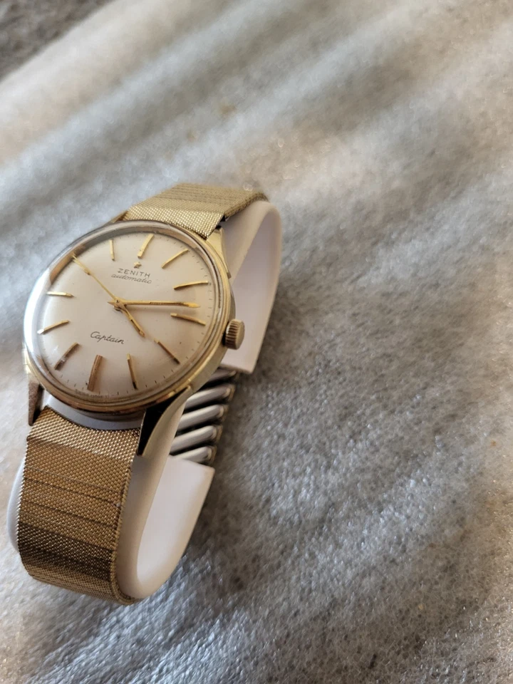 RELOJ CRONÓMETRO AUTOMÁTICO VINTAGE ZENITH CAPTAIN ORO 14K 25J 2542 PIEZAS - FUNCIONANDO Foto 3 de 4