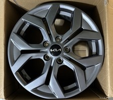 OEM Kia Seltos 17” Alloy Wheel Rim 2024-2025 LX EX + 5 Lug Nuts | 52910-Q5400