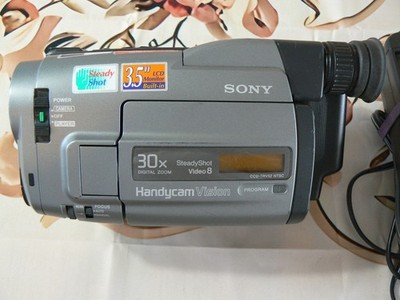 Sony Handycam CCD-TRV52 8mm Analog Camcorder for sale online