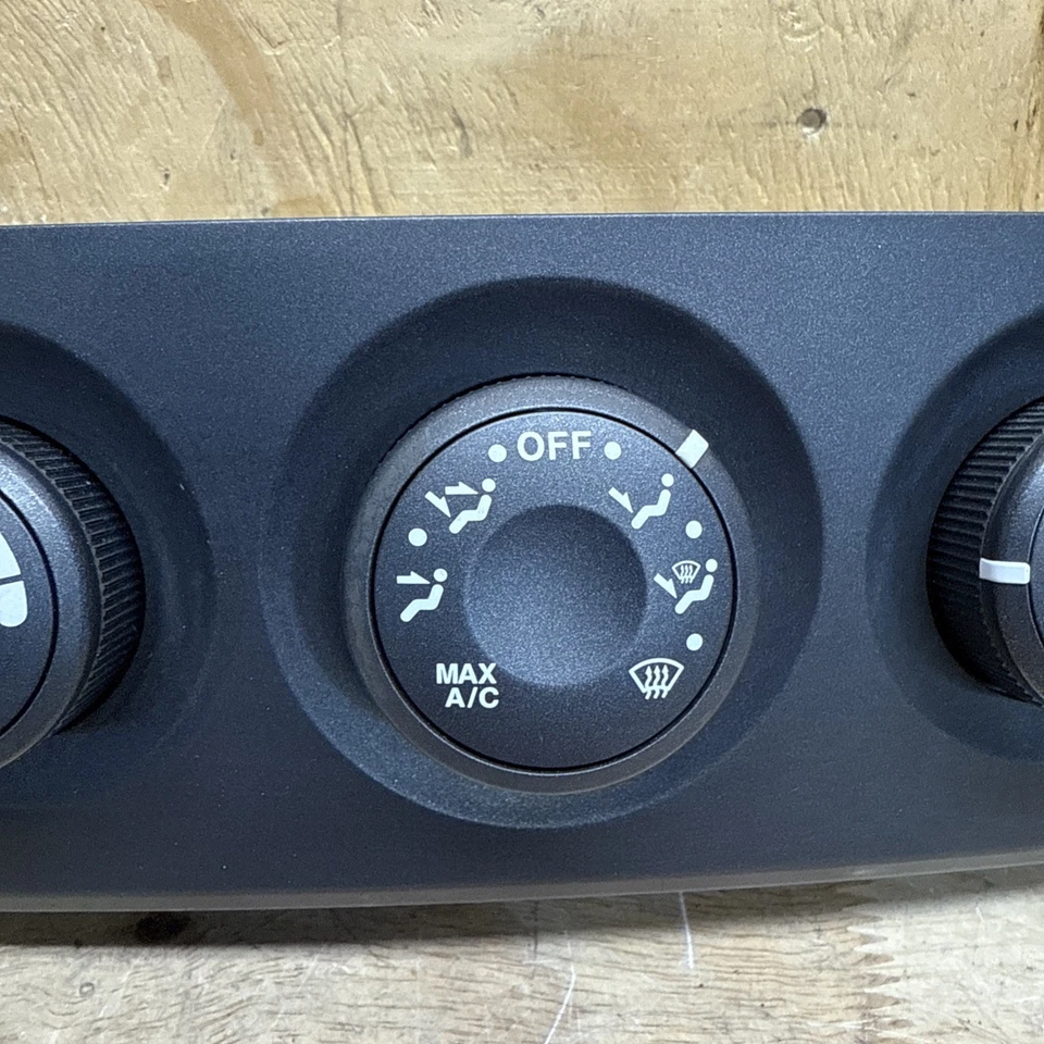 2007-2009 Kia Sorento AC Heater Control Climate Control Temperature Control OEM — 第 3/4 张图片