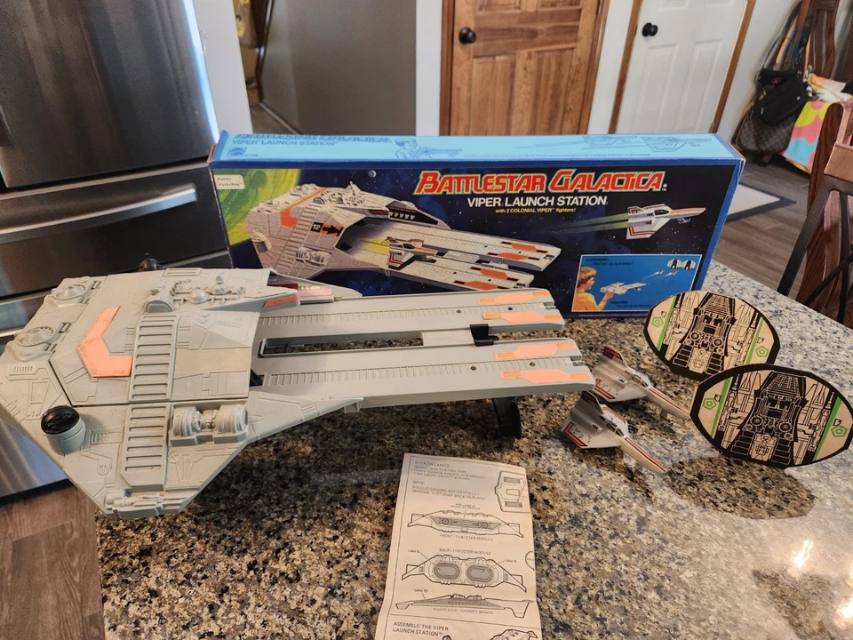 Vtg Mattel 1978 Battlestar Galactica Viper Launch Station COMPLETE Instructions - image 2 of 4