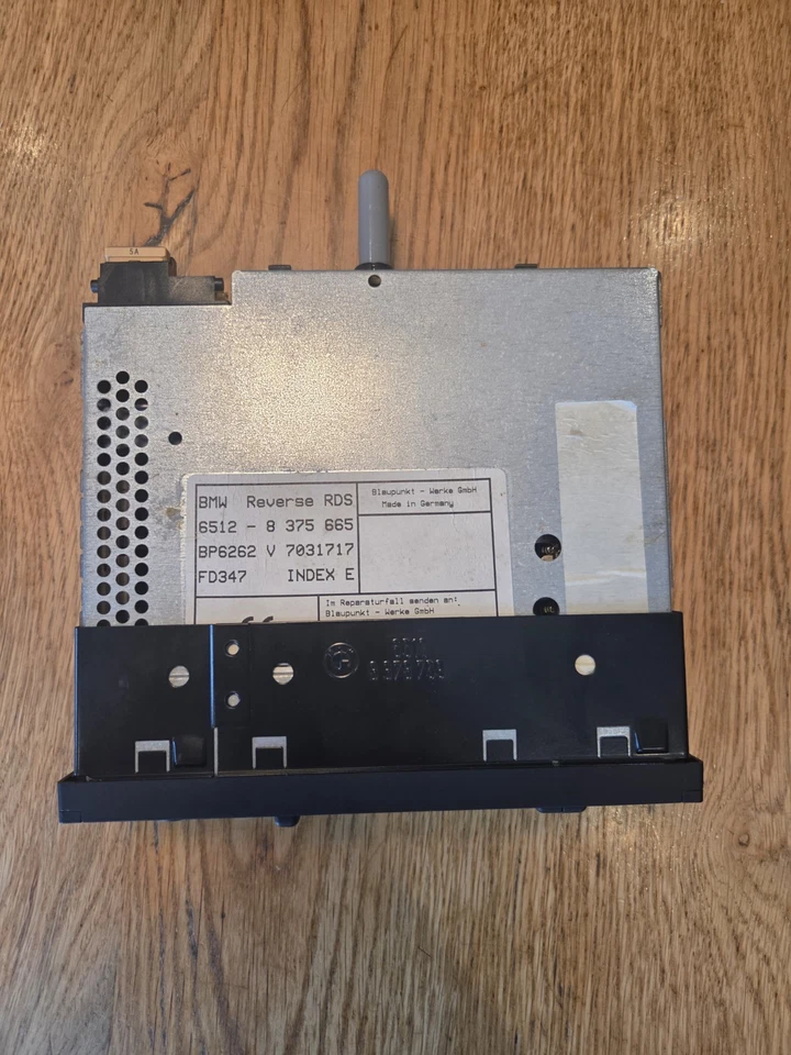 BMW Reverse RDS Bluetooth Radio E36,E30,E34,E32,E31,Z3,Z1... - Bild 2 von 4