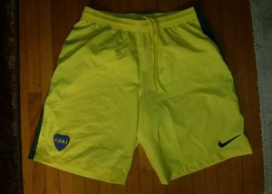 nike shorts juniors