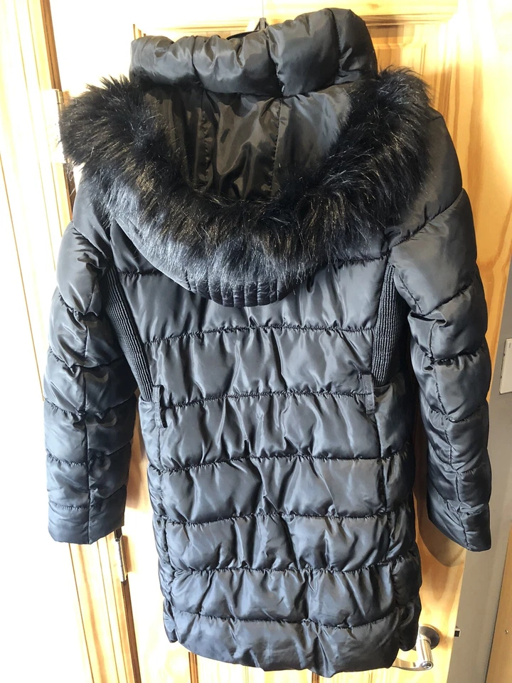 Abrigo acolchado acanalado cuello almohada negro Via Spiga para mujer XS Foto 4 de 4