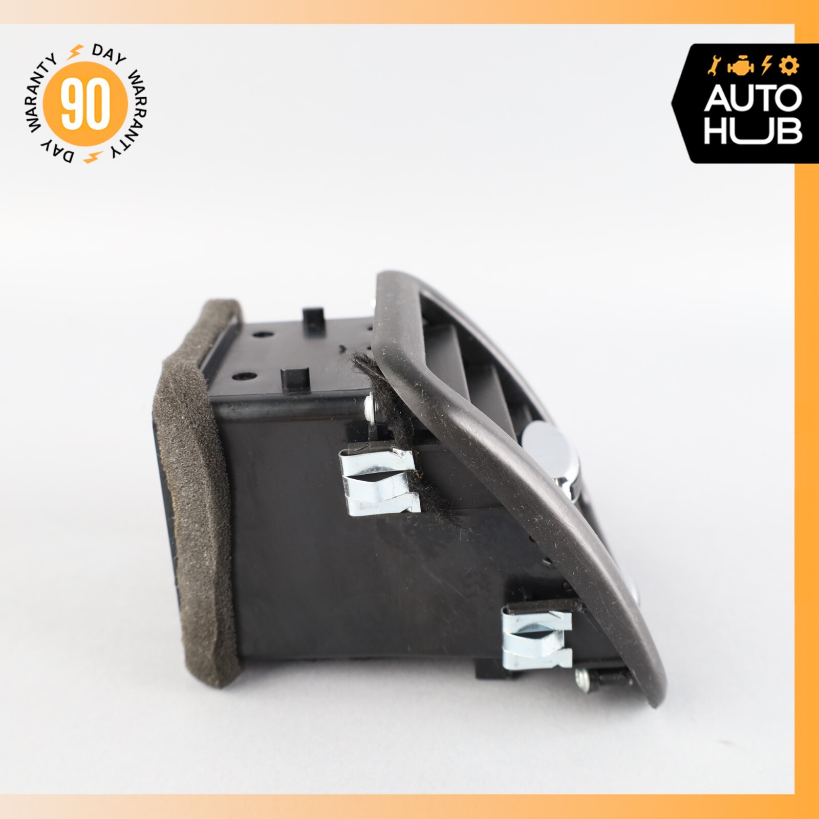 03-13 Maserati Quattroporte M139 Front Right or Left Console AC A/C Air Vent OEM
