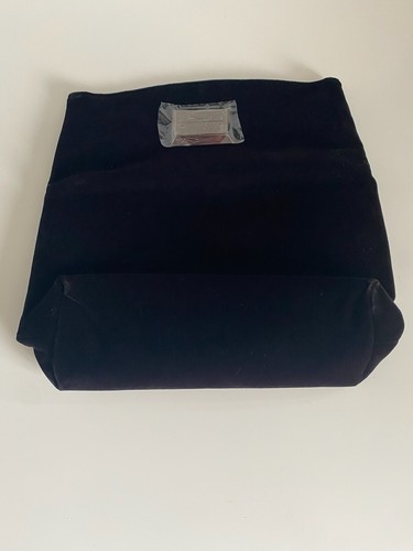 Vintage Giorgio Armani Parfums Black Velvet Clutch Bag in Original Box - Picture 4 of 5