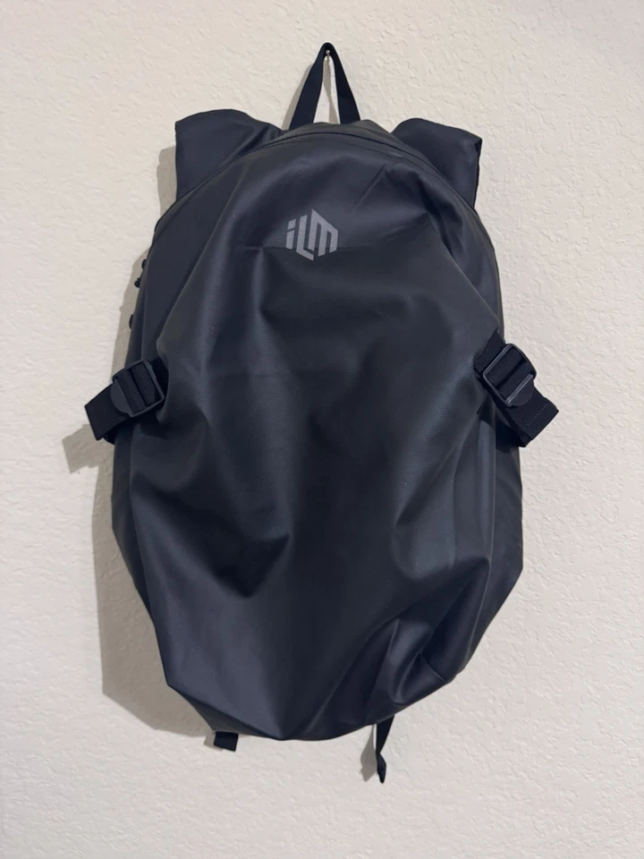 ILM Motorcycle Helmet Backpack Large Capacity Waterproof Lightweight Storage Bag - Image 2 of 4