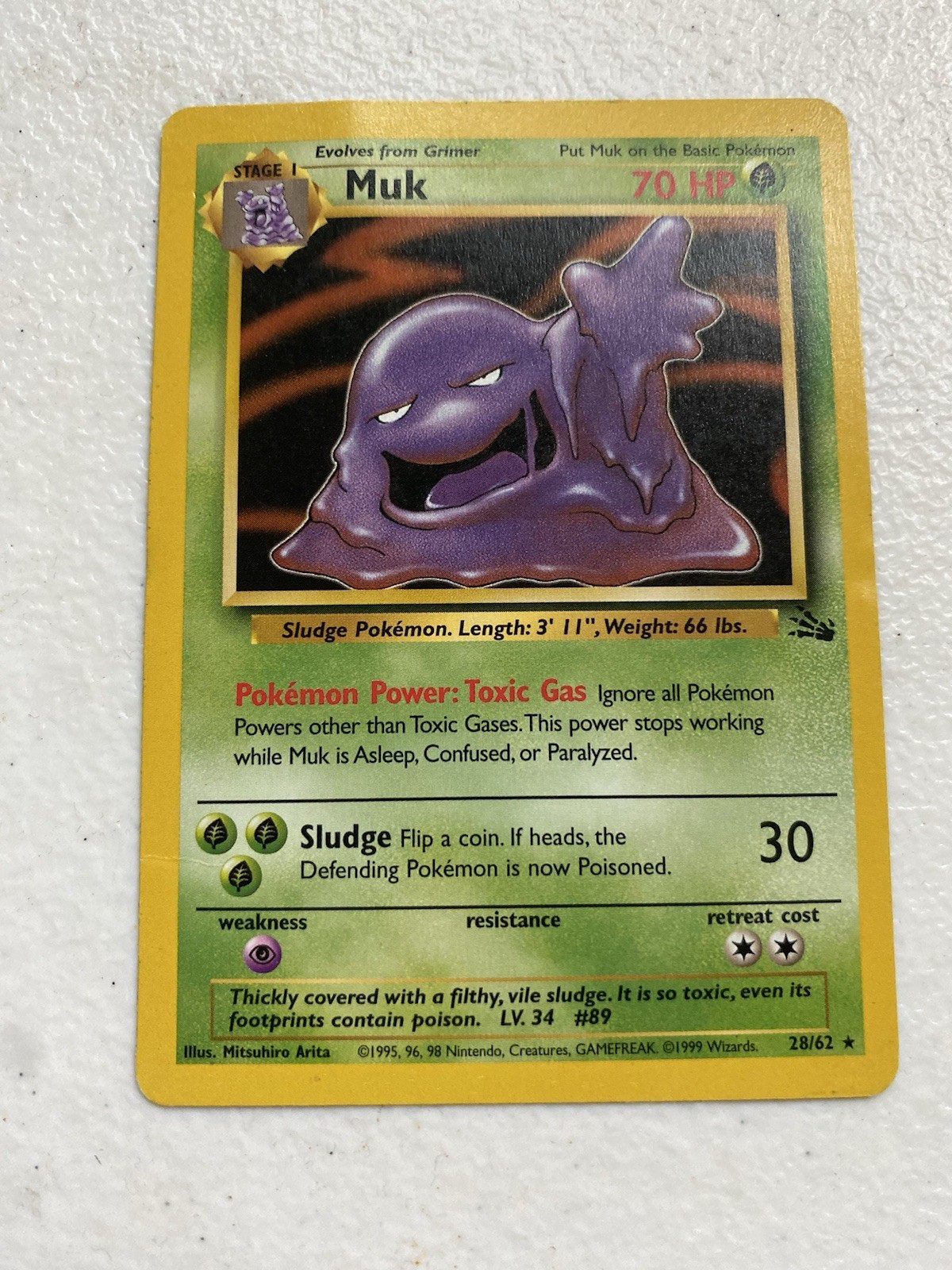 Muk Rare 28/62 Fossil Regular Pokémon TCG English MP