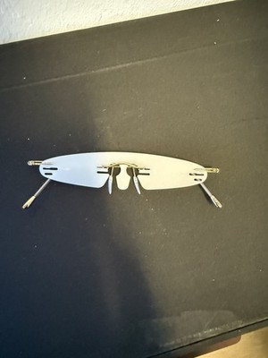 SILHOUETTE Chassis 7534 Titan Next Generation III Color 6076 Gold