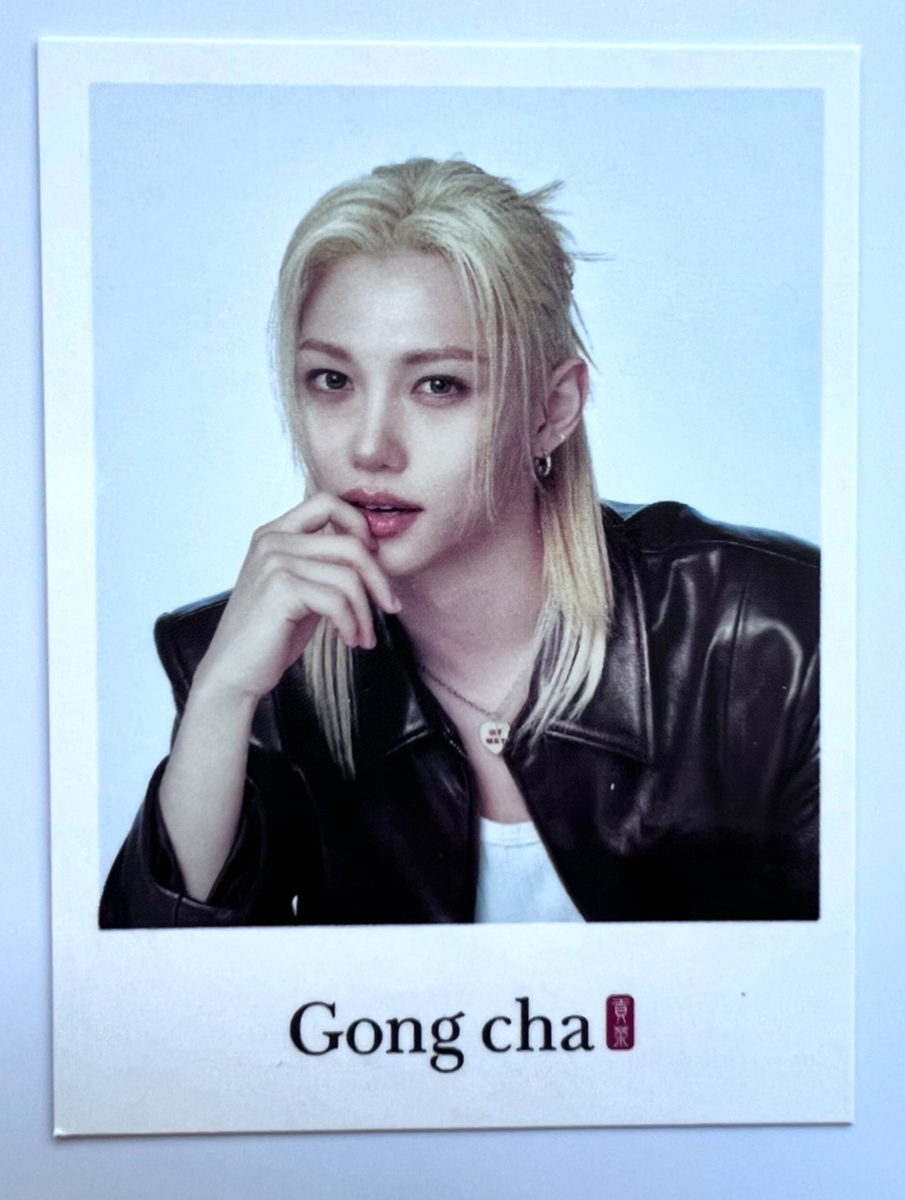 STRAY KIDS FELIX 3 [GONGCHA Official Photocard Promotional Happy