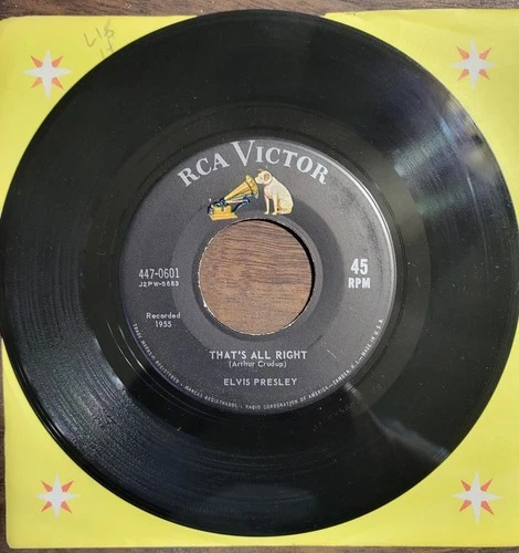 ELVIS PRESLEY GOLD STANDARD 447-0601 THAT'S ALL RIGHT/BLUE MOON OF KENTUCKY