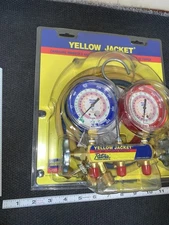 Yellow Jacket 42004 2-Valve Series 41 Test/Charging Manifold, Gauges BRAND NEW