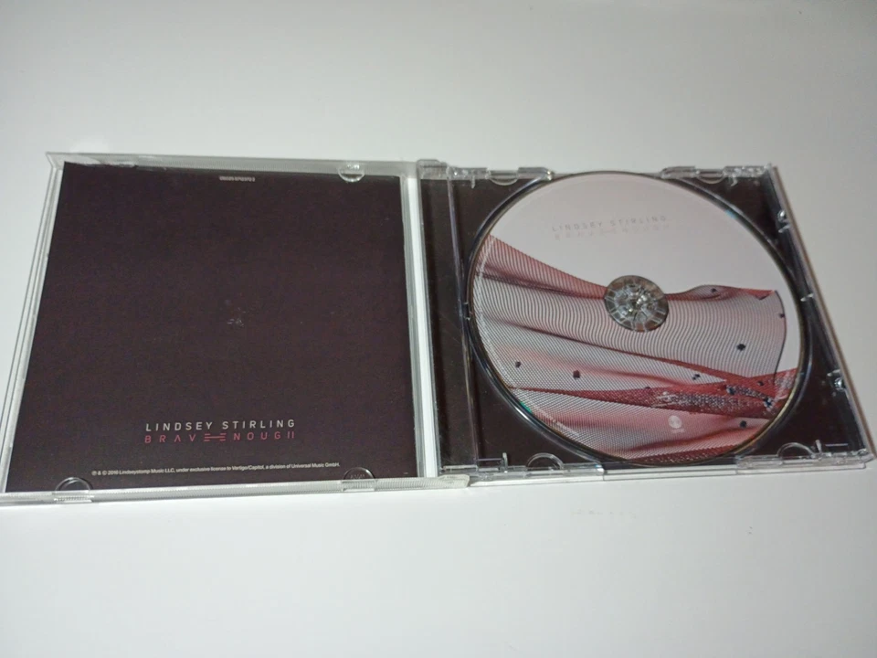 LINDSEY STIRLING BRAVE ENOUGH CD (BRAND NEW SEALED) Foto 2 de 3