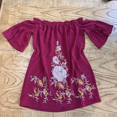 NWT Entro Boho Floral Embroidered Shift Midi Dress  Size Small Dark Red