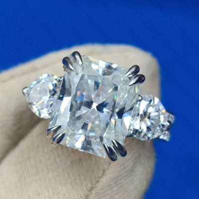 Dreistein 7,30ctw Radiant Cut Moissanit Verlobungsring 14K Weißgold vergoldet