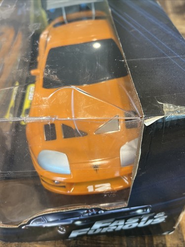 Fast & Furious Orange 1:16 Brian's 1995 Toyota Supra R/C Toy Car USB Jada Toys - Picture 9 of 10