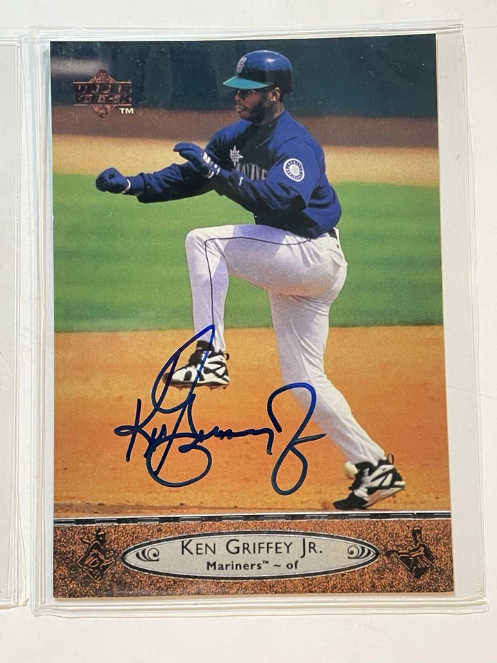 Griffey Jr 1996 UD 1-Autographed Super Jumbo 5” X 7”  #KG1996 & 200 2-Cards - Image 2 of 4