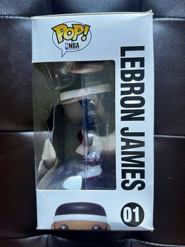 Funko Pop! Lebron James NBA Cleveland Cavaliers White Jersey #01 - 第 5/6 張圖片