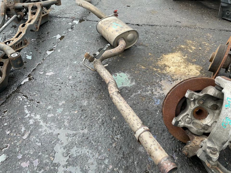 VOLKSWAGEN PASSAT CC GT B7 2012 2.0 DIESEL EXHAUST CENTRE PIPE BACK BOX - Image 2 of 4