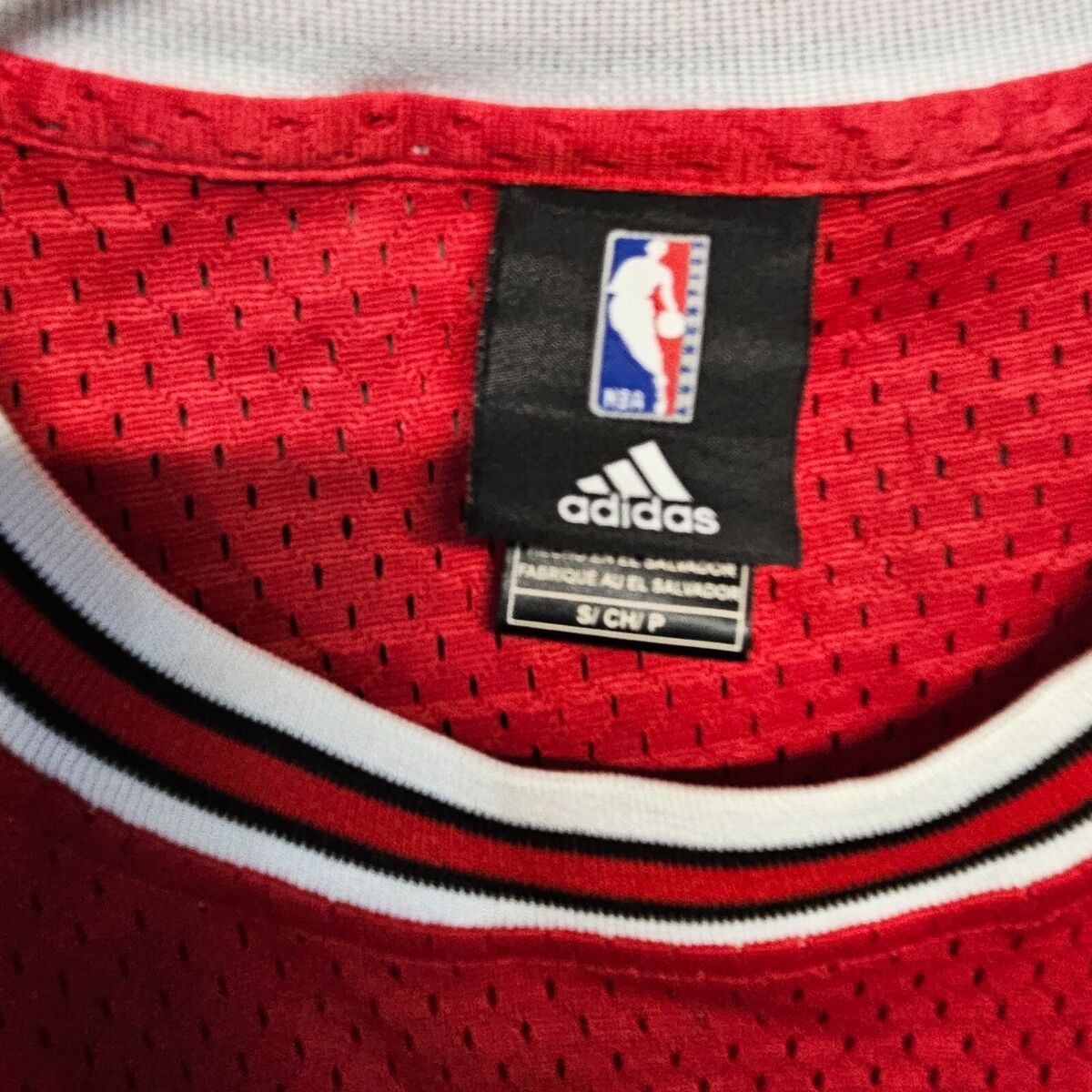 TONI KUKOC スイングマンジャージ　トニ・クーコッチ Mens Mitchell & Ness NBA SWINGMAN JERSEY - BULLS 97 TONI