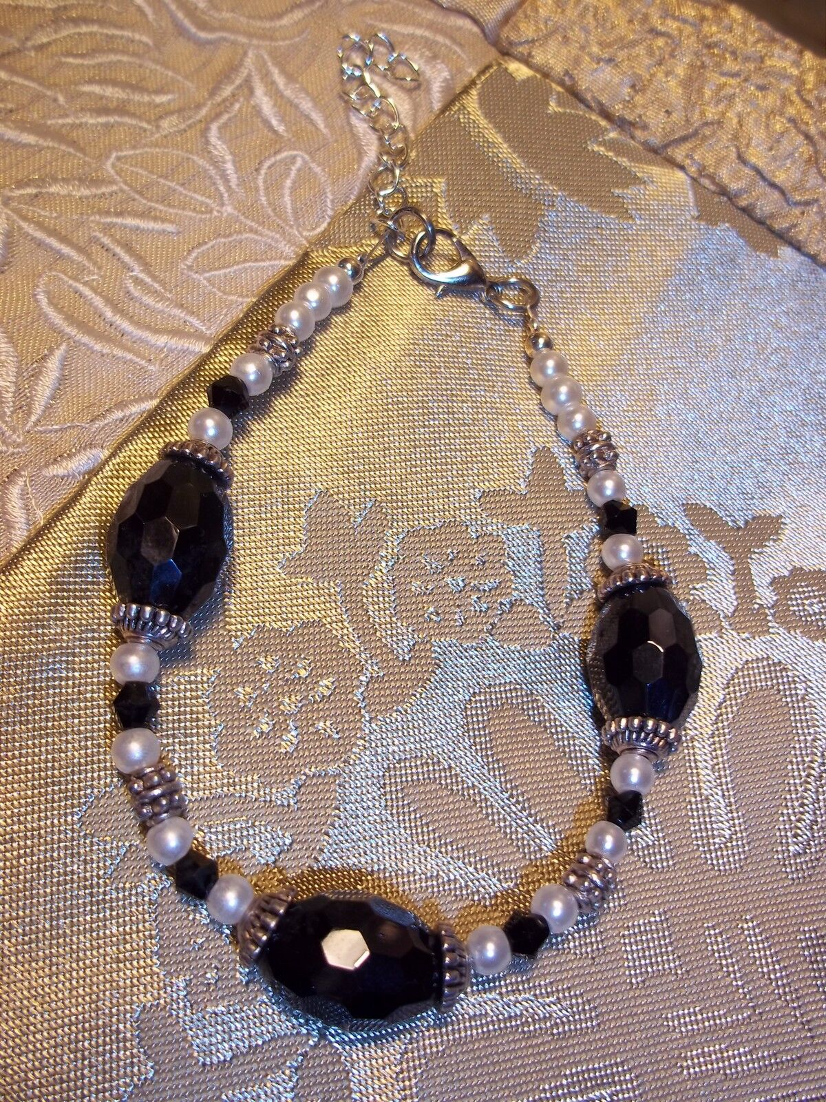 Picture 1 of 3